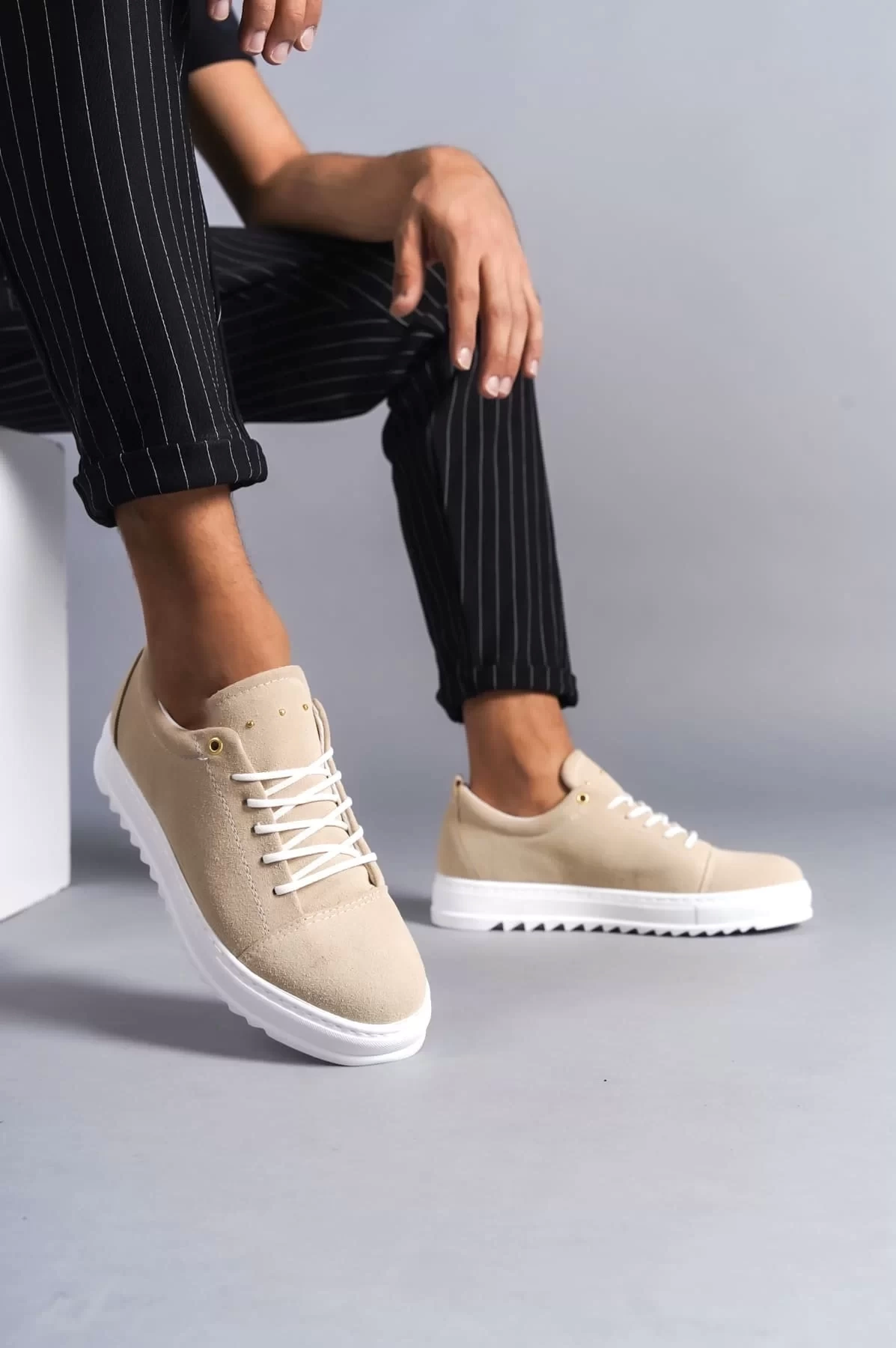 SLW152 Cool Bağcıklı Süet Erkek Günlük Spor Klasik Ayakkabı SBT - Krem