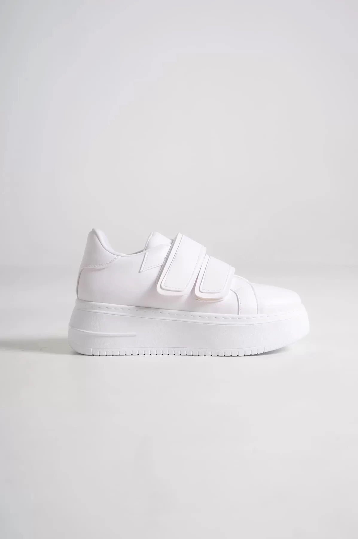 VALENCIA Bağcıksız Cırt Cırtlı Ortopedik Taban Kadın Sneaker Spor Ayakkabı BT - Beyaz