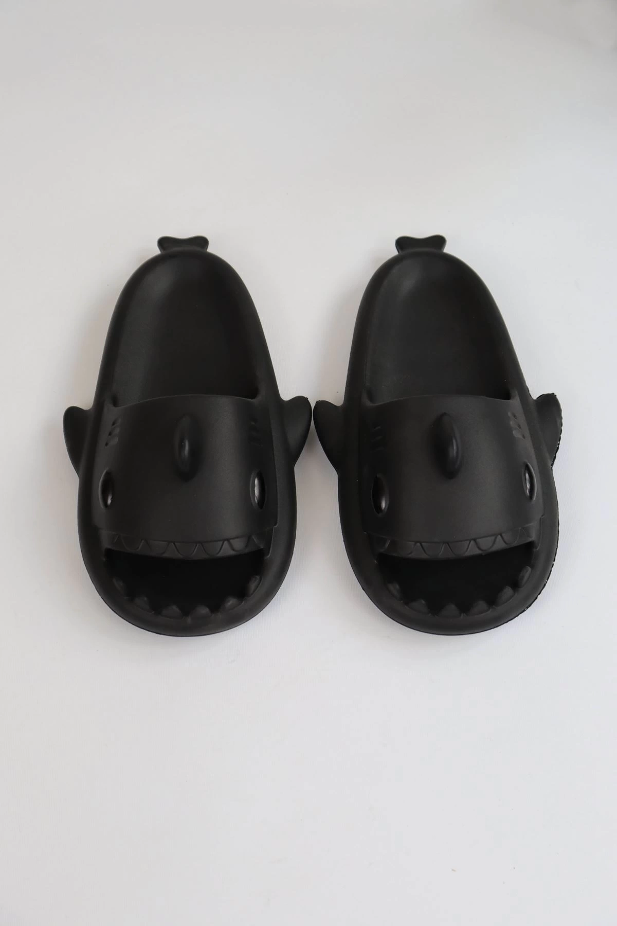WG500 Köpekbalığı Siyah Unisex Tam Ortopedik Terlik Shark Slides