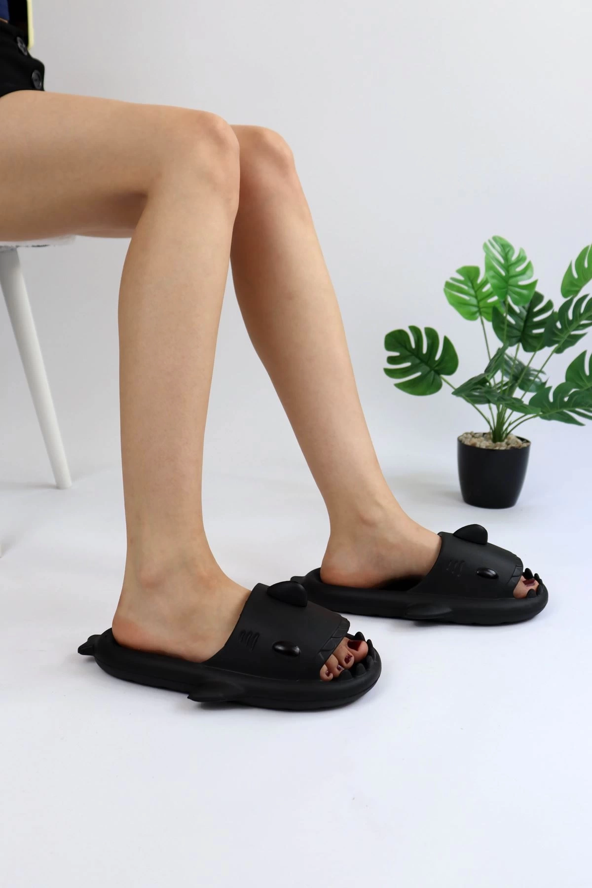 WG500 Köpekbalığı Siyah Unisex Tam Ortopedik Terlik Shark Slides