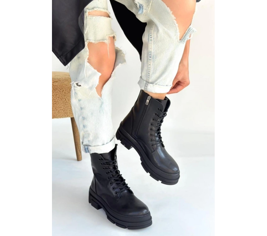 Allex Siyah Cilt Bağcıklı Bot