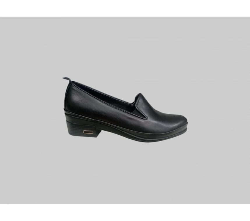 CASTLE BLACK CB-24553 KADIN DERİ HAFİF TOPUKLU COMFORT AYAKKABI SİYAH