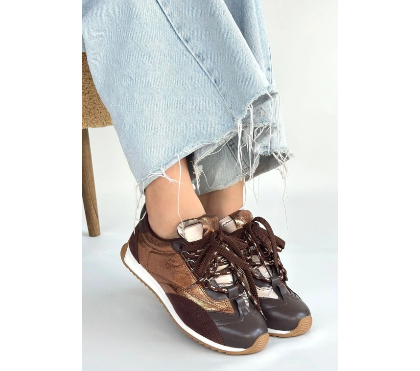 Reat Kahverengi Cilt Bağcıklı  Paraşüt Detaylı Spor Ayakkabı
