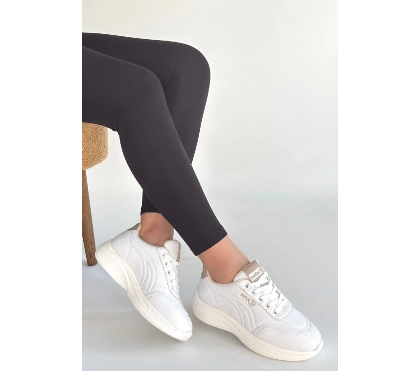 Yejja Beyaz Cilt Bağcıklı Spor Ayakkabı