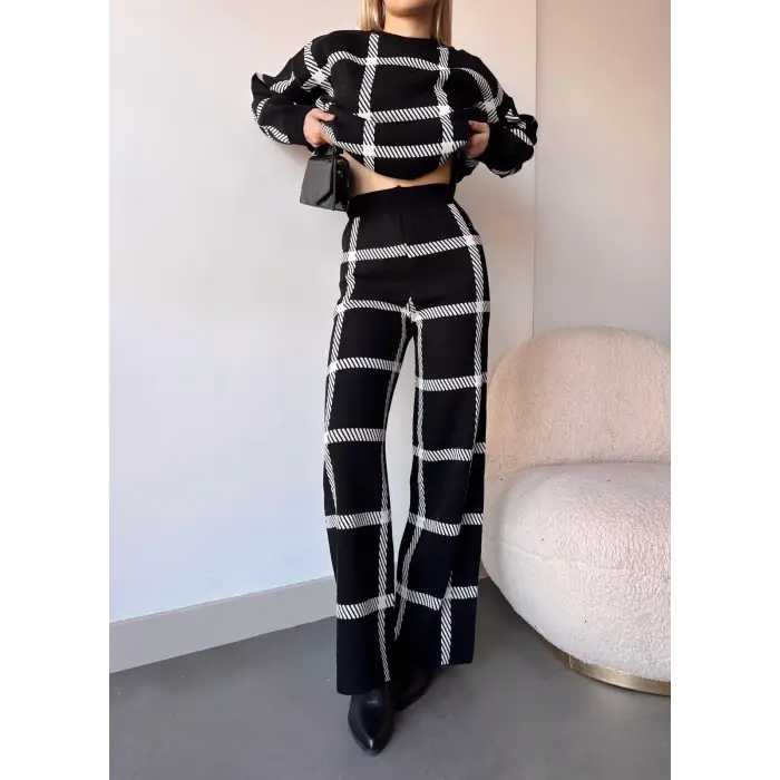 Ekoseli triko takım siyahbeyaz