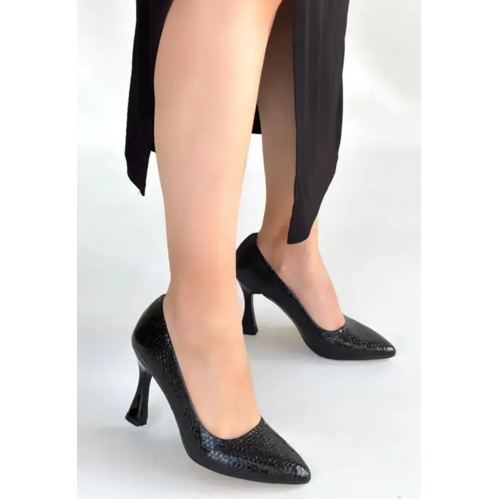 Merio Siyah Baskılı Rugan Topuklu Ayakkabı