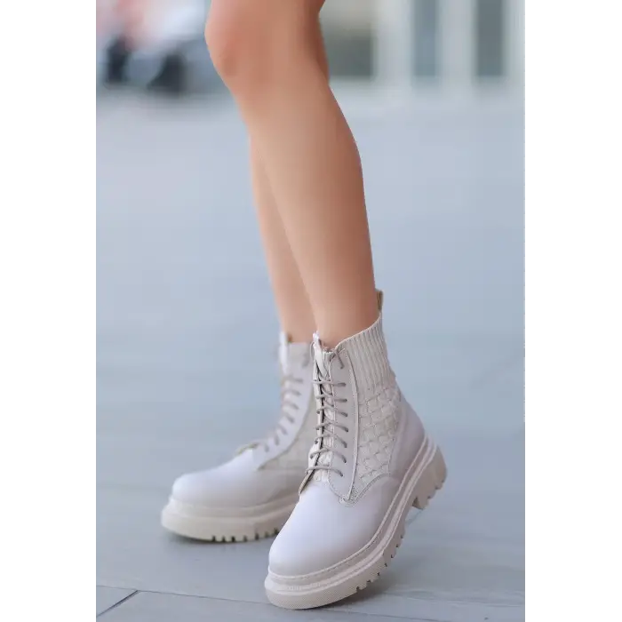 Utag Bej Cilt Bağcıklı Bot