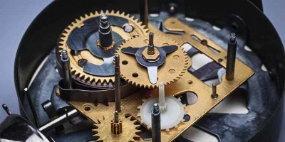 Kol Saati İçindeki Parçalar