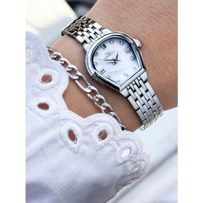 Ferro Gümüş Çelik Kordon Kadın Kol Saati FL88745A-A 3 ATM Su Geçirmez 2 Yıl Garantili Hediye Paketli