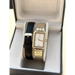 Ferro Gümüş Çelik ve Siyah Deri Kordon Hediyeli Kadın Kol Saati FL21626AWT-B