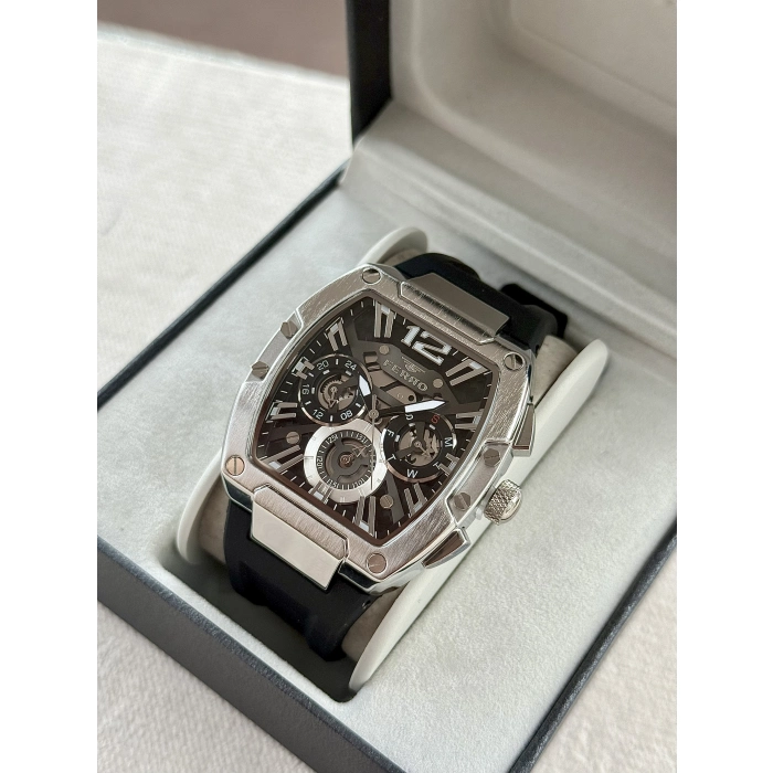 Ferro Siyah Silikon Kordon Erkek Kol Saati FM11527DWT-J2 Fonksiyonları Aktif 3ATM Su Geçirmez