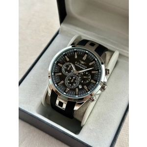 Ferro Siyah Silikon Kordon Erkek Kol Saati FM11379DWT-J Fonksiyonları Aktif 3ATM Su Geçirmez