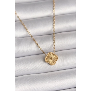 316L Çelik Gold Renk İşleme Detaylı Yonca Model Kadın Kolye