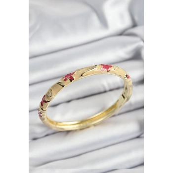 Mineli Pirinç Pembe Ve Krem Çiçek Motifli Gold Renk Kadın Kelepçe