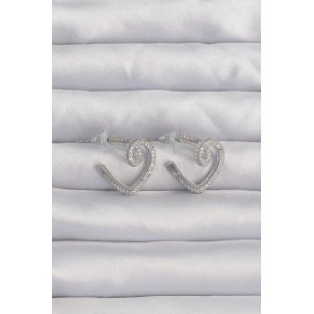 Pirinç Gümüş Renk Zirkon Taşlı Kıvrımlı Yarım Kalp Küpe