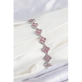 Pirinç Pembe Zirkon Taşlı Yonca Model Gümüş Renk VIP Seri Kadın Bileklik