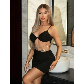 Sana Ne Lazımdı Zincir Detaylı Göğüs Dekolteli Siyah Mini Club Elbisesi