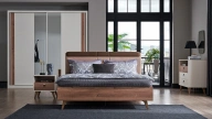 Mayer Bed - 180 cm - Titled