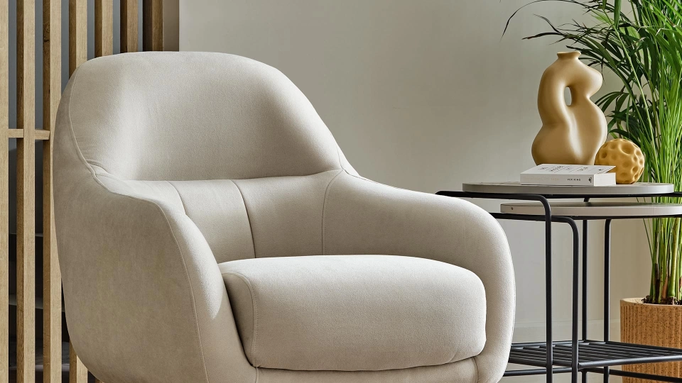 Trento Armchair