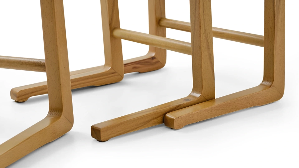 Nor Zigon Table