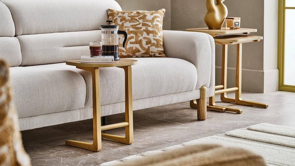Nor Zigon Table