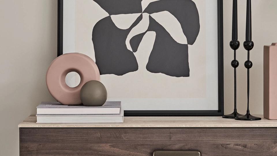 Round Vase