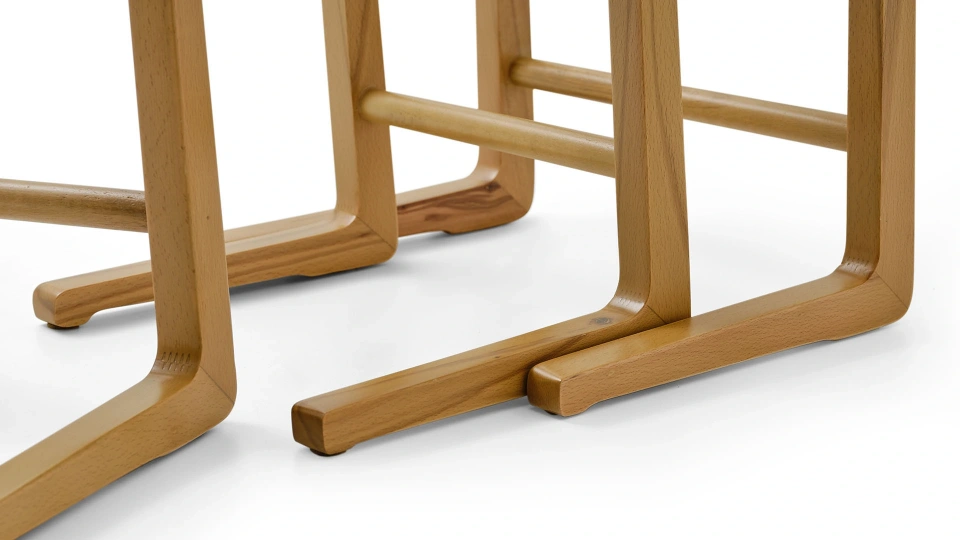 Nor Zigon Table