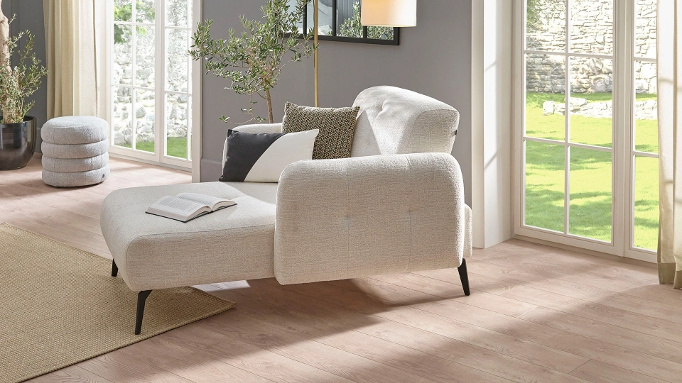 Lines Armchair - Recliner Seat