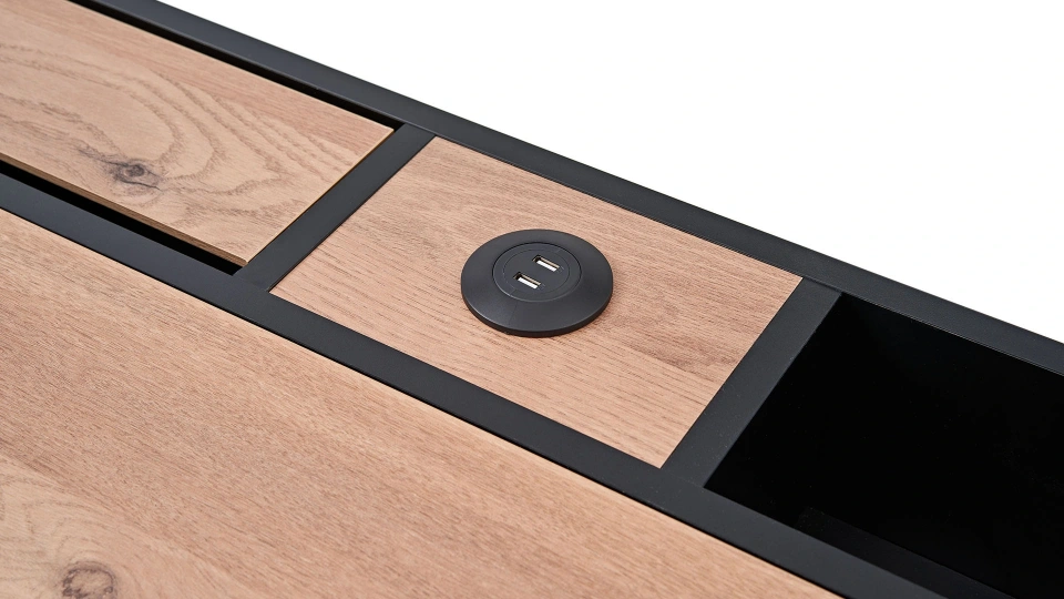 Solid Makyaj - Çalışma Masası