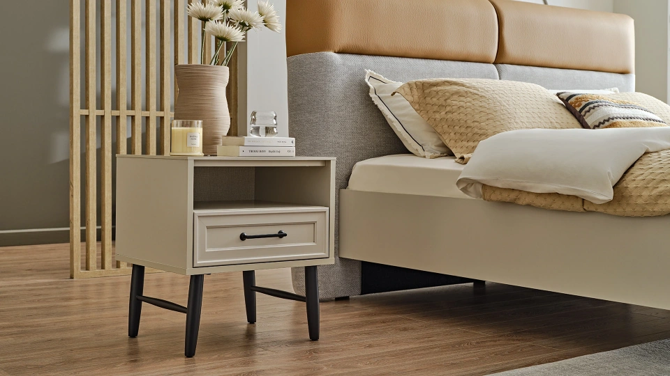 Trento Nightstand