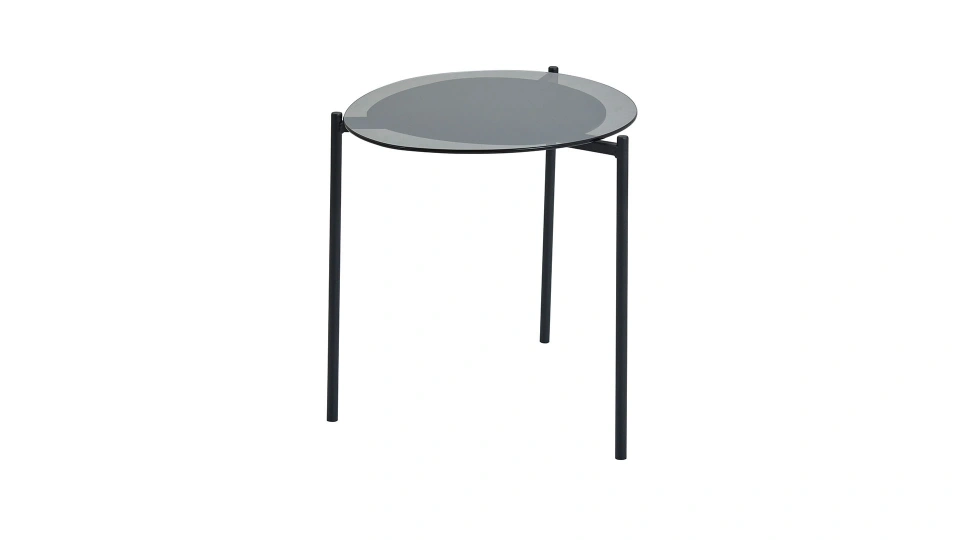 Nelly is a Coffee Table