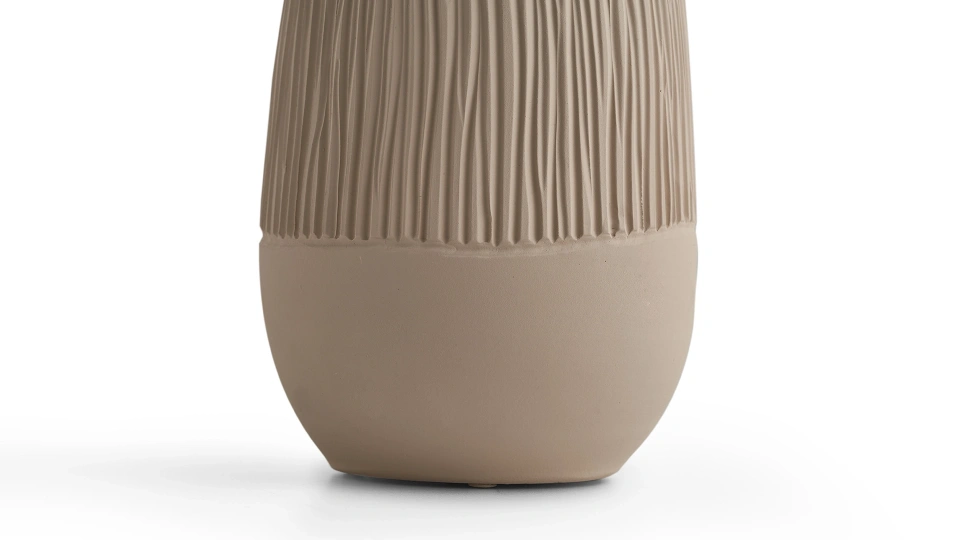 Creme Vase