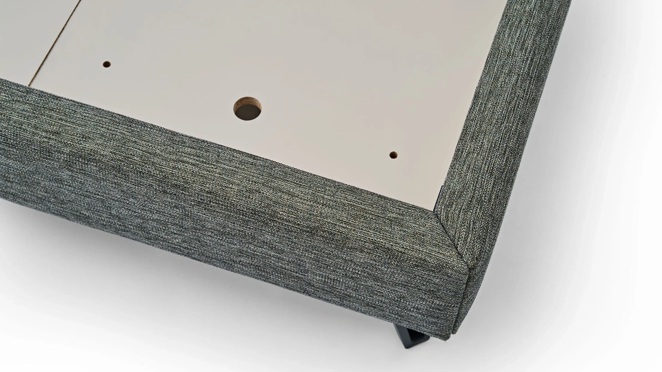 Solid Bed Frame - 180 cm - Headboardless