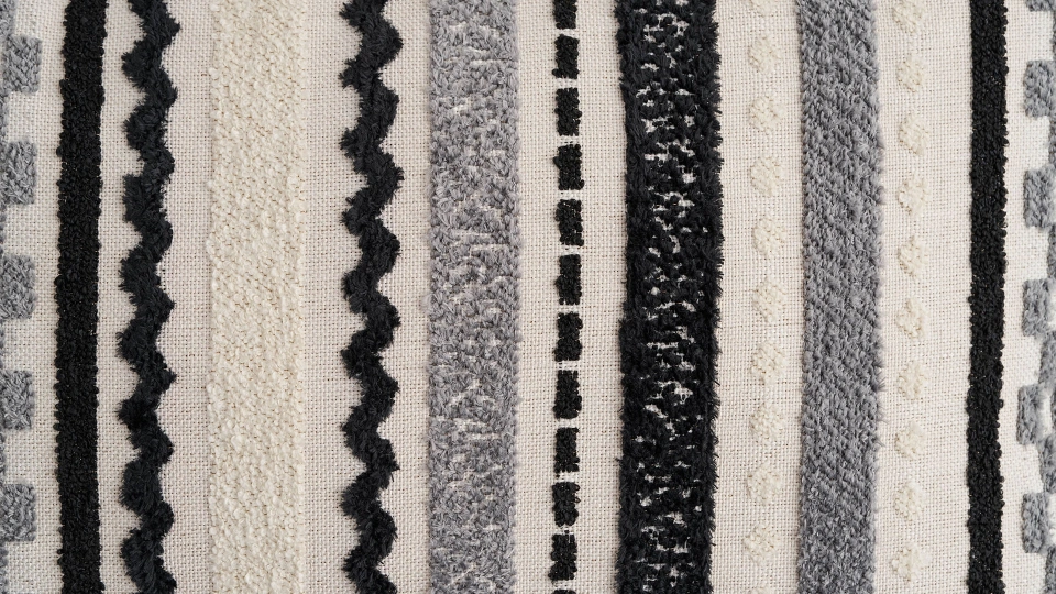 Doğtaş Home Toronto Black Kırlent