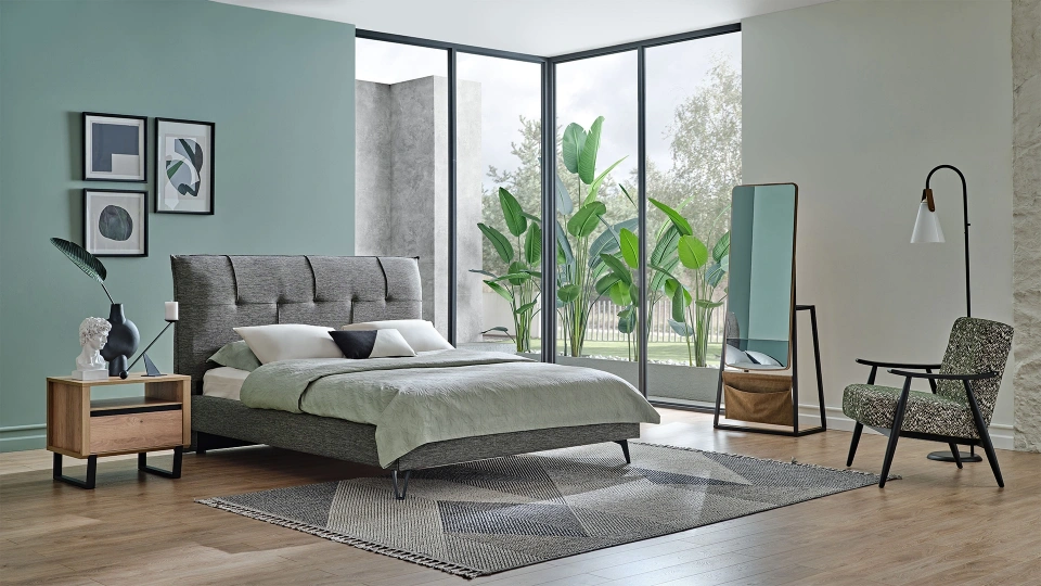 Solid Bedstead - 180 cm - Headboard not included