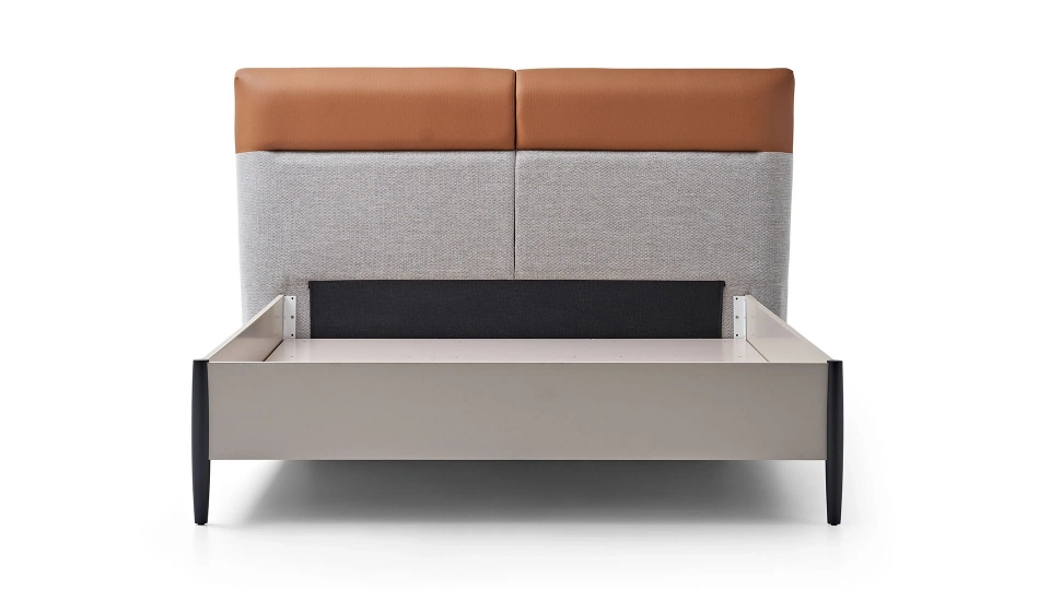 Trento Bedstead - 180 cm - Headboard not included
