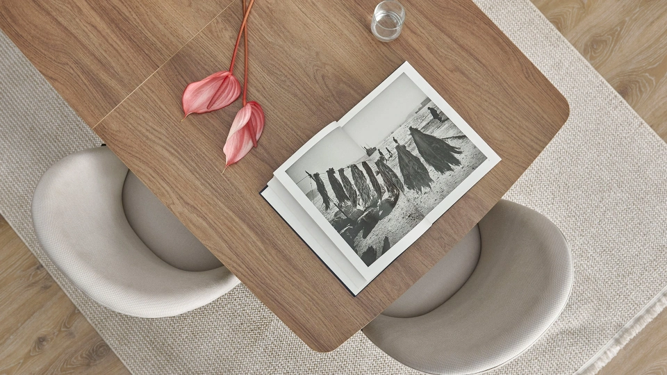 Margo Extendable Dining Table