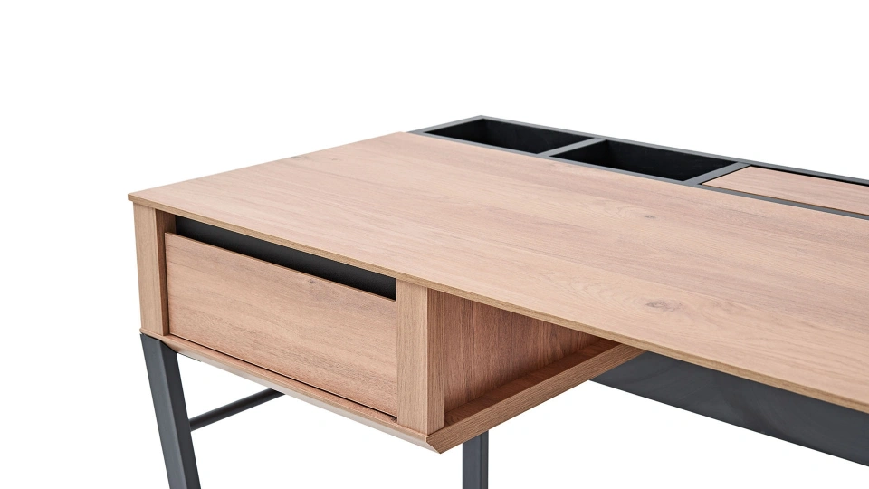 Solid Makeup - Work Desk
