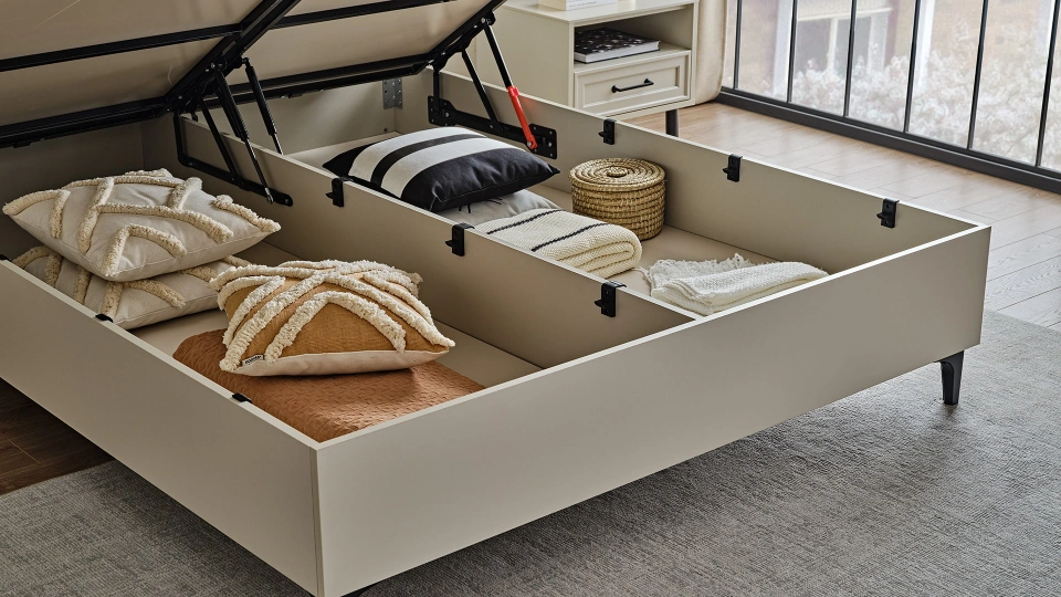 Trento Bedstead- 160 cm - Headboard not included