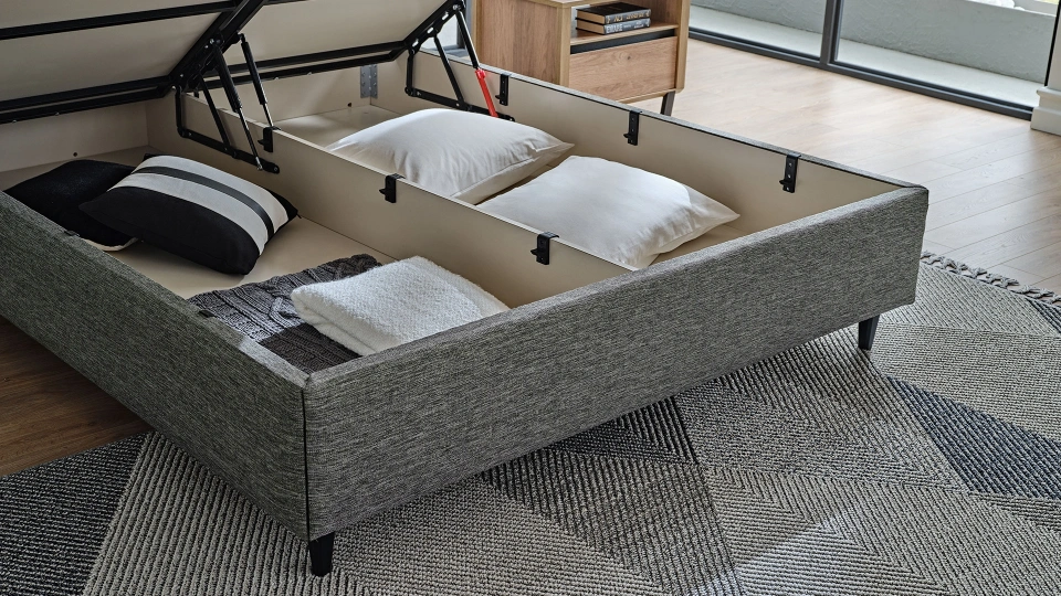 Solid Bedstead with Storage - 160 cm - Headboard not included