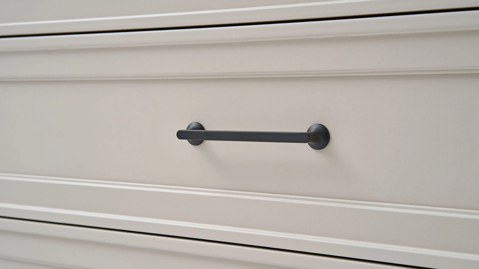 Trento Dresser