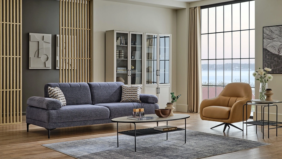 Trento Armchair