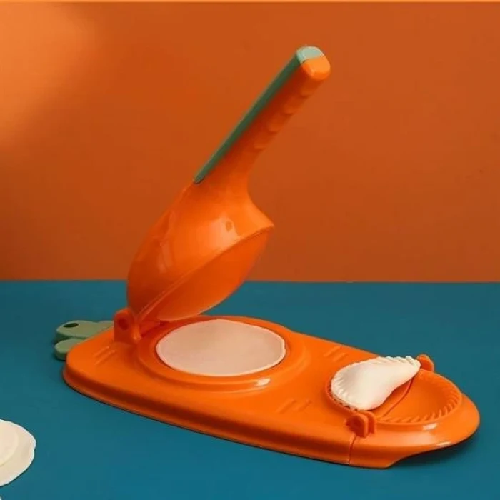 Havuç Tasarımlı Şık  Pratik  Börek Mantı Hamuru Presleme  Börek Yapma Kalıbı (5124)