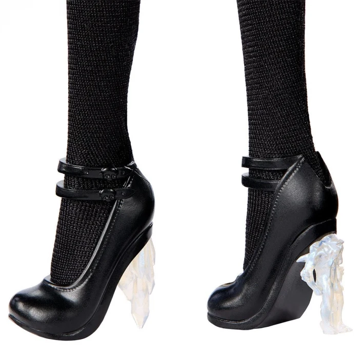 HXJ03 Monster High Wednesday Balo Elbiseli Bebek