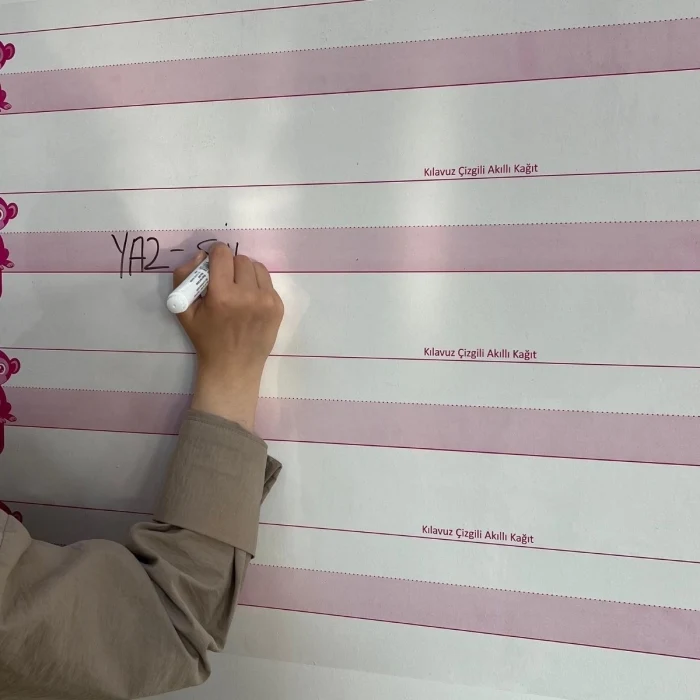Kılavuz Çizgili Akıllı Kağıt Yazı Tahtası Duvarda İz Bırakmaz Statik Yeni Müfredata Uygun 100x56cm (5124)