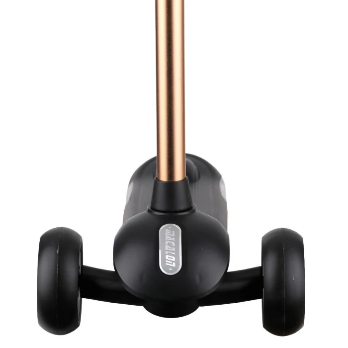 KM639 Sesli Işıklı Scooter