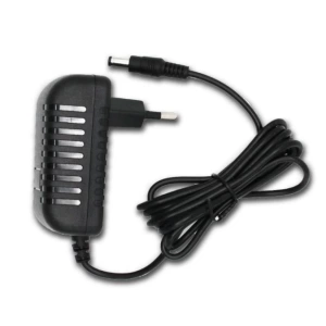 3 VOLT - 1 AMPER 5.5*2.5 UÇLU PLASTİK KASA PRİZ TİPİ ADAPTÖR (5124)