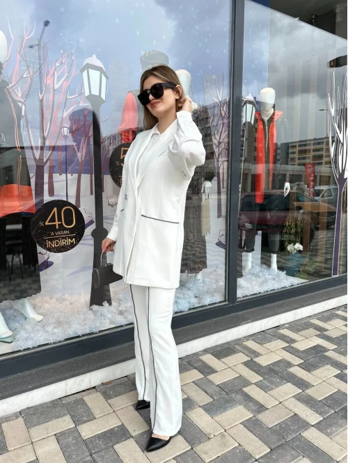 Moor Lady Yelekli Takım