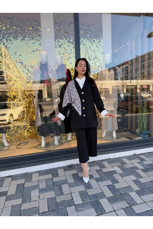 Esswaapp Eşarplı Takım