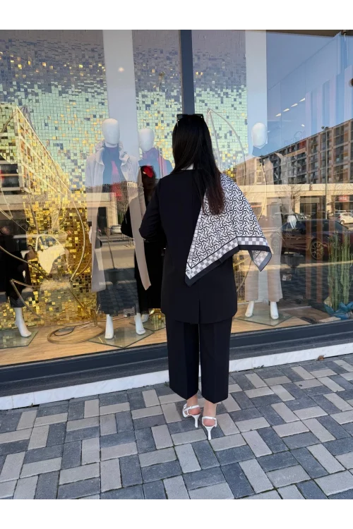 Esswaapp Eşarplı Takım